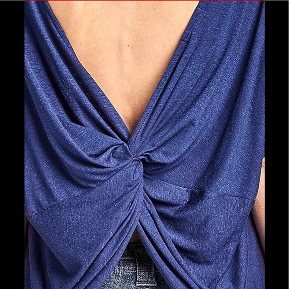 🌟Sale🌟Twist Back Top - Picture 5 of 5